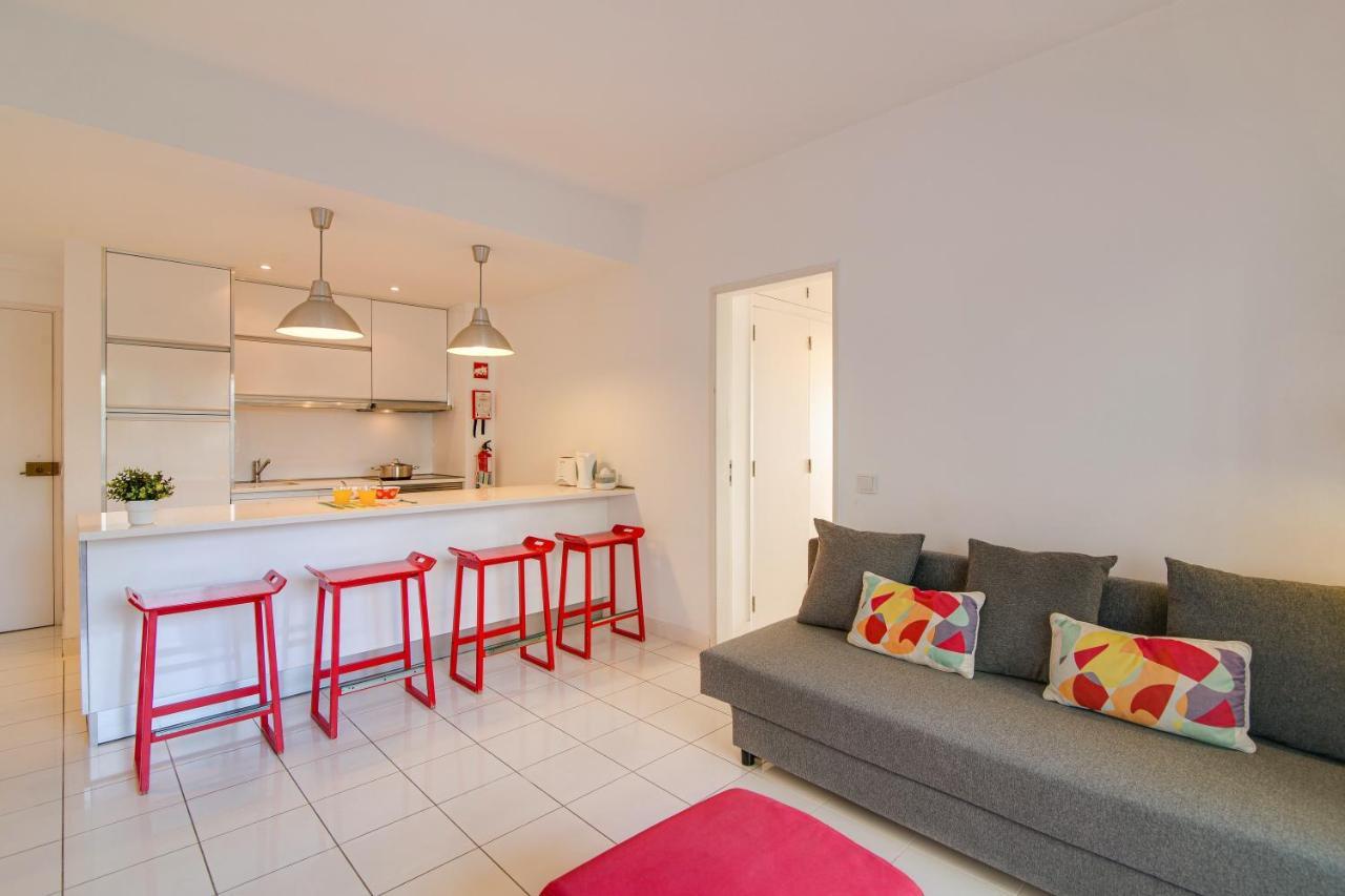 Modern Apartment By The Sea Quarteira Eksteriør bilde
